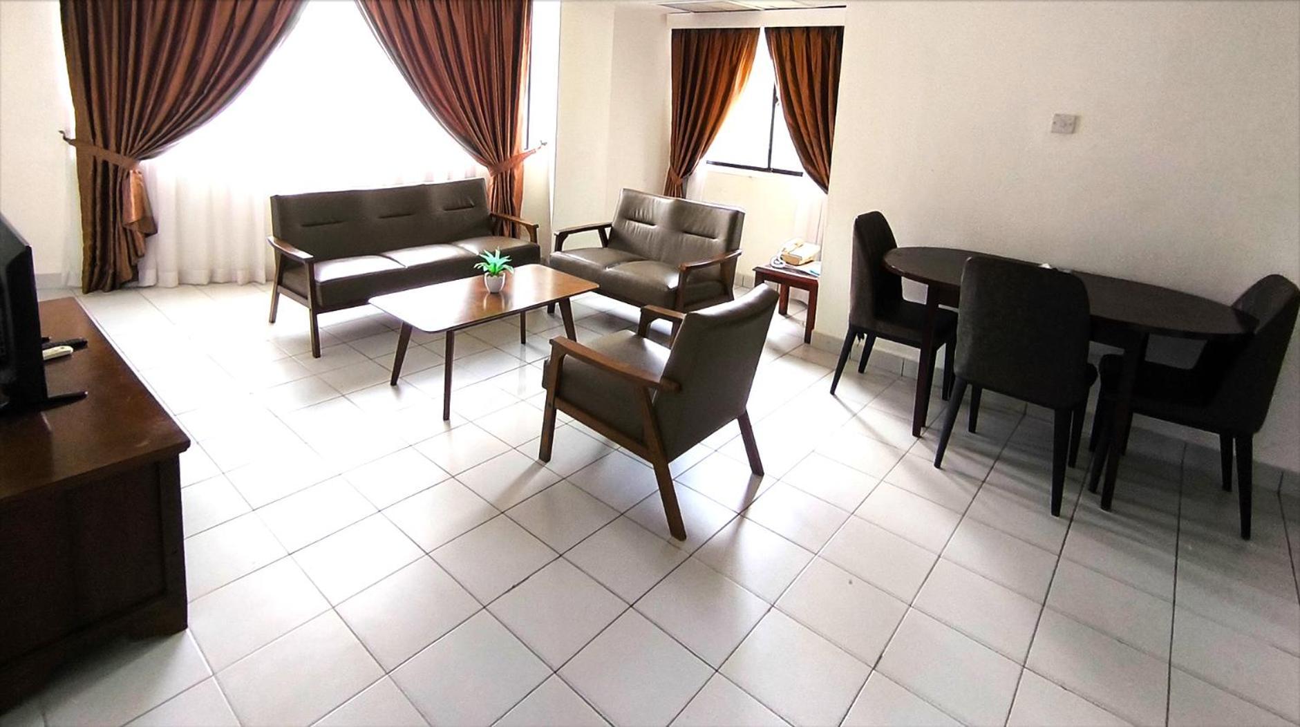 Jubilee Hotel Bandar Seri Begawan Exterior foto